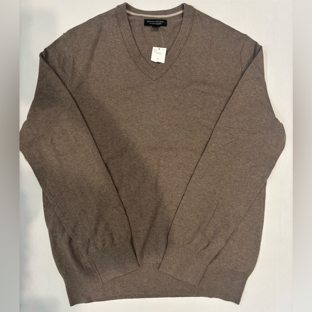 NEW Banana Republic V Neck Long Sleeve Brown Sweater Mens XL Cashmere Blend